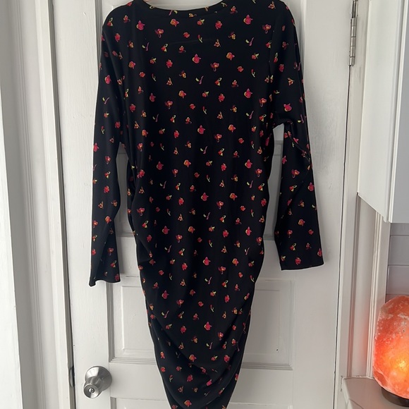 ABound Long Sleeve Ruched Sheath dress. Size 2X. Excellent condition. - Picture 6 of 10